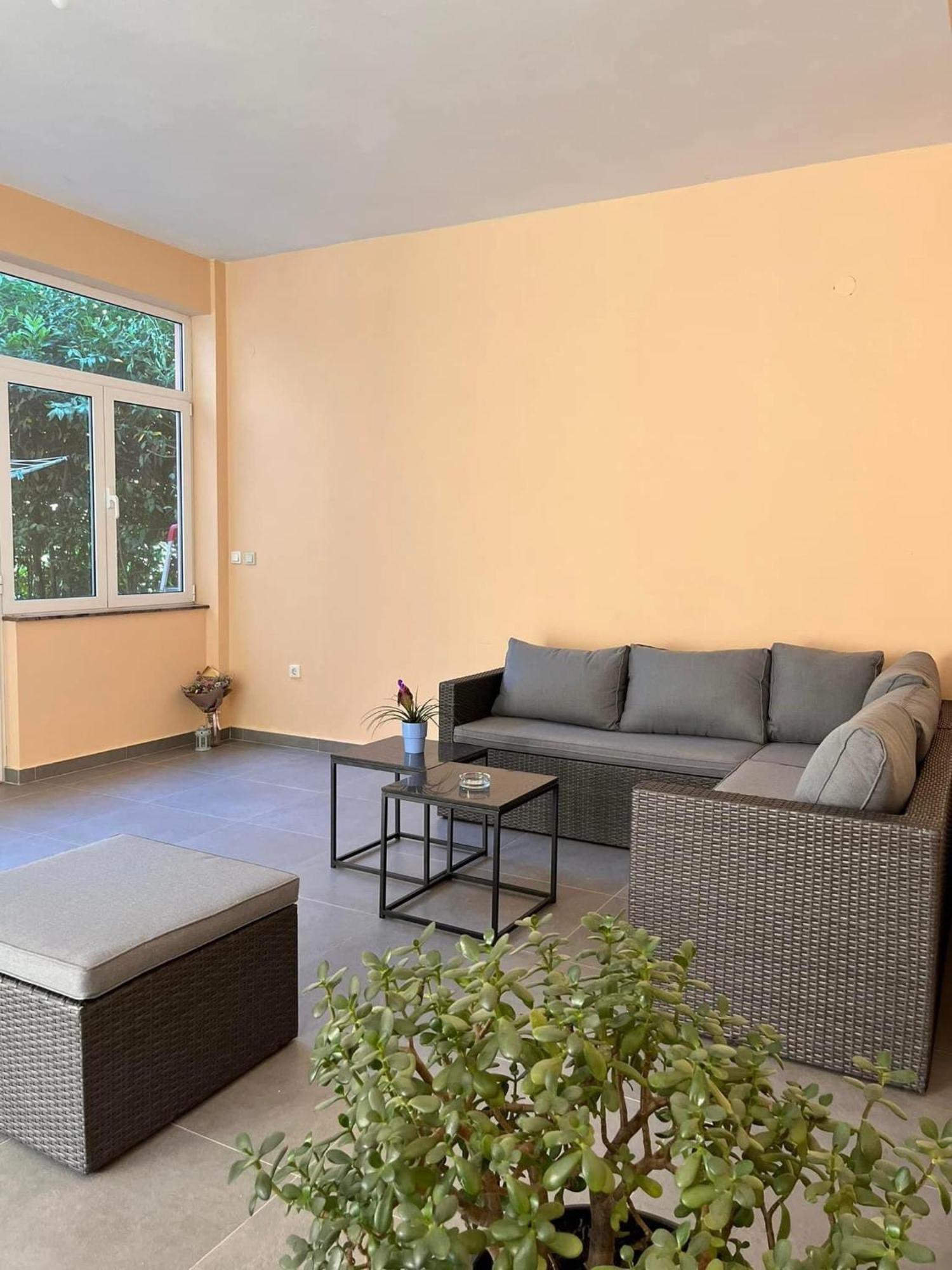 Apartments Marko ซูโกชัน ภายนอก รูปภาพ